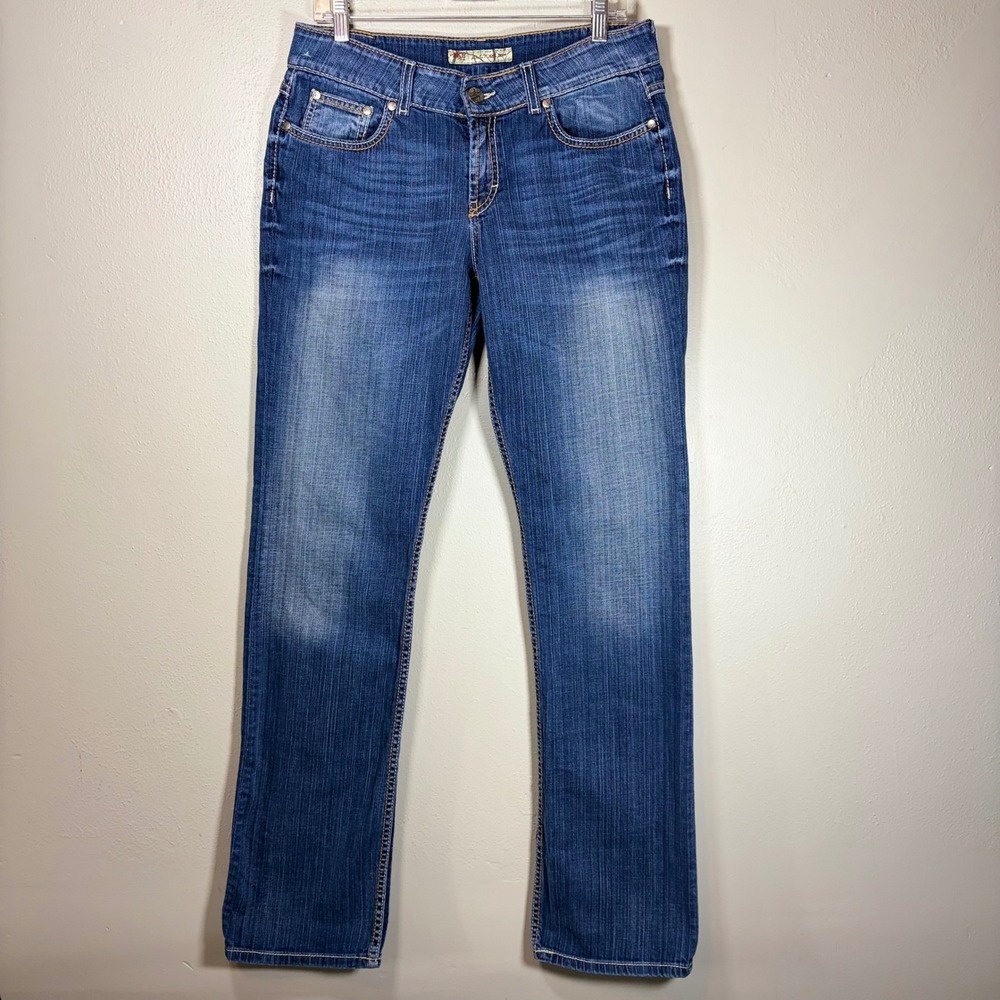 BKE Culture Bootcut Jeans Womens Medium Wash Denim Embroidered Pockets 31x31